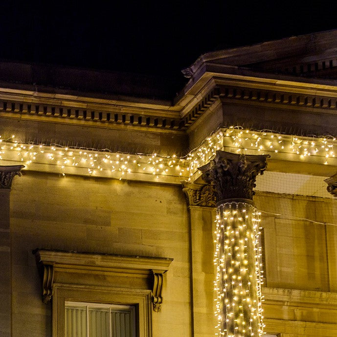 Outdoor Fringe Fairy Lights | 5m White Rubber Cable Connectable | 30cm Drops | Pro Series