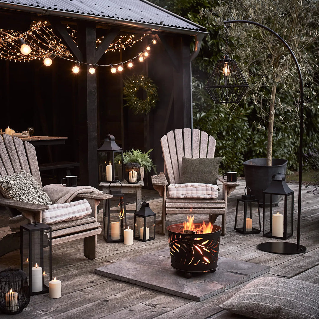 Lighting Up Your Garden this Winter!